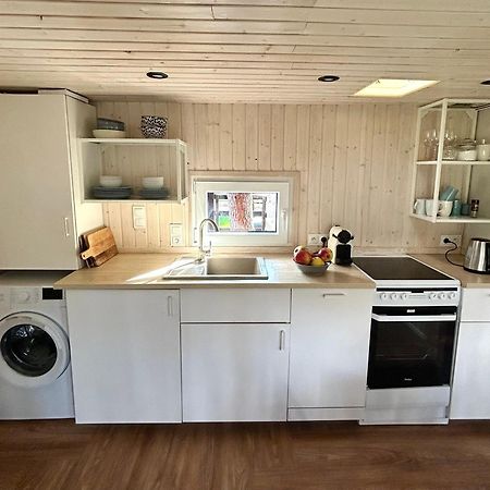 Lesny Domek W Stylu Scandi Z Jacuzzi Nad Jeziorem Kaszuby Grzybowo  Exterior photo
