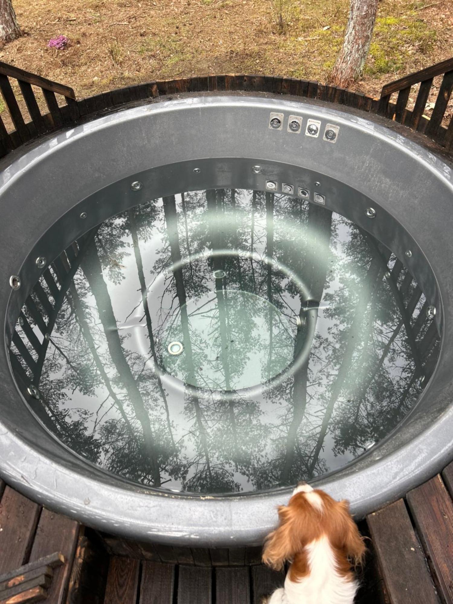 Lesny Domek W Stylu Scandi Z Jacuzzi Nad Jeziorem Kaszuby Grzybowo  Exterior photo